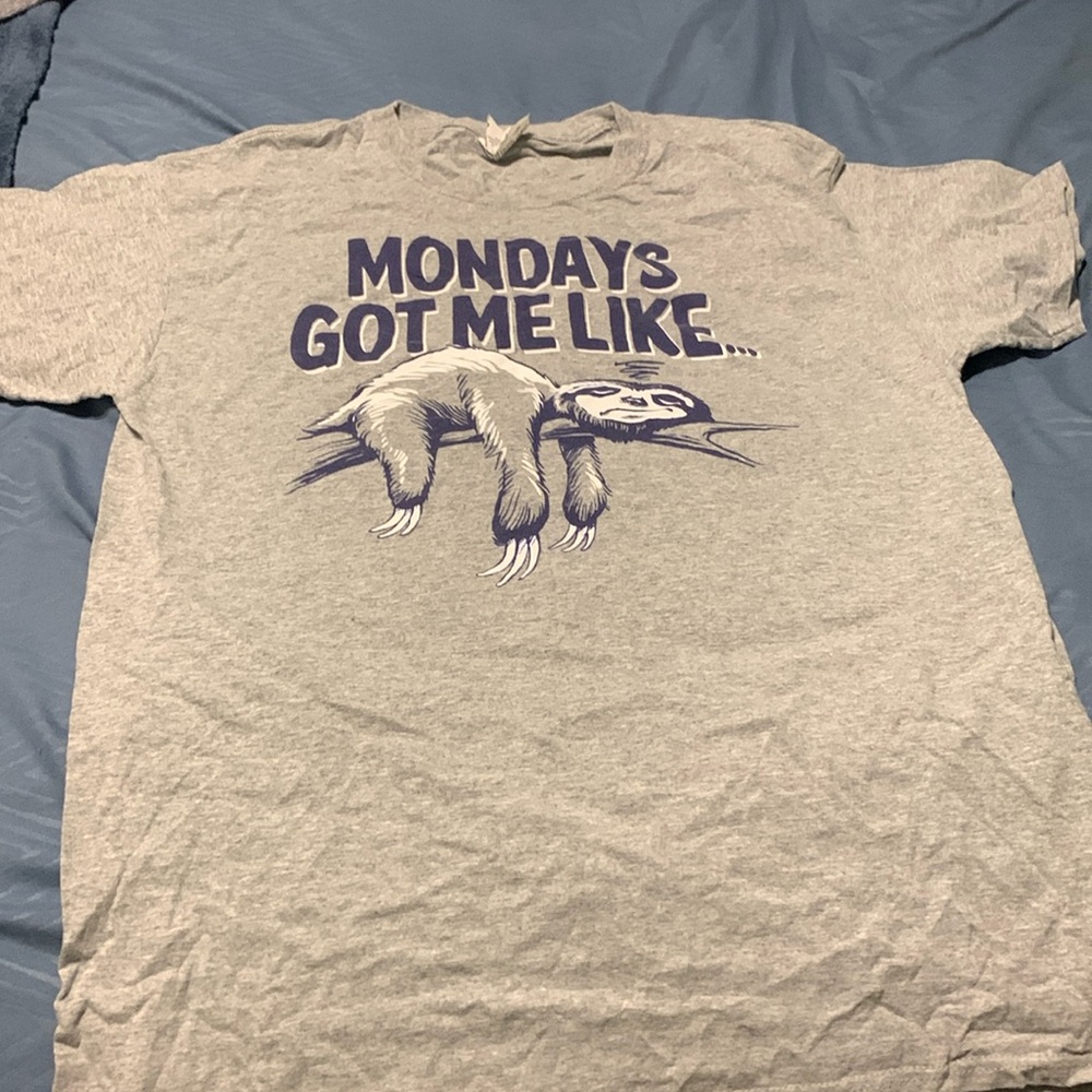 Men’s lazy Monday shirt